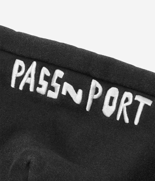 Passport Scissorcraft Zip-Hoodie (black)