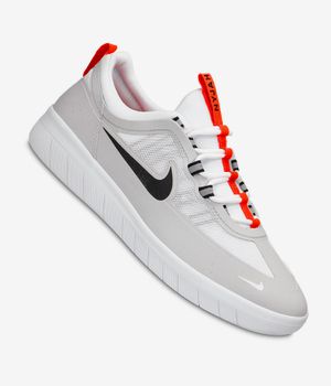 Nike SB Nyjah Free 2 Schuh (neutral grey)