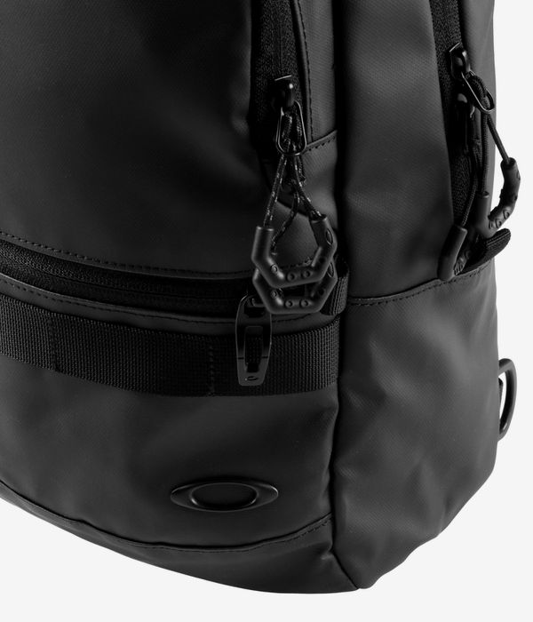 Oakley Enhance Sling 9.0 Tasche 7L (black black)