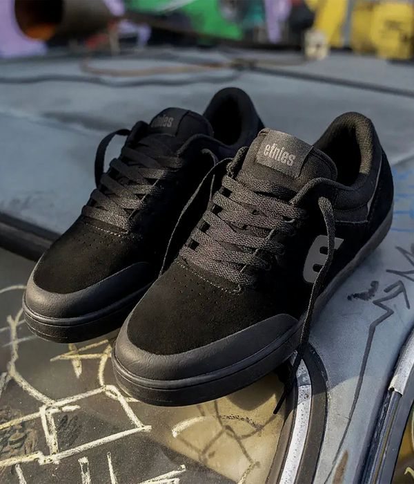Etnies Marana Schuh (black ravv)