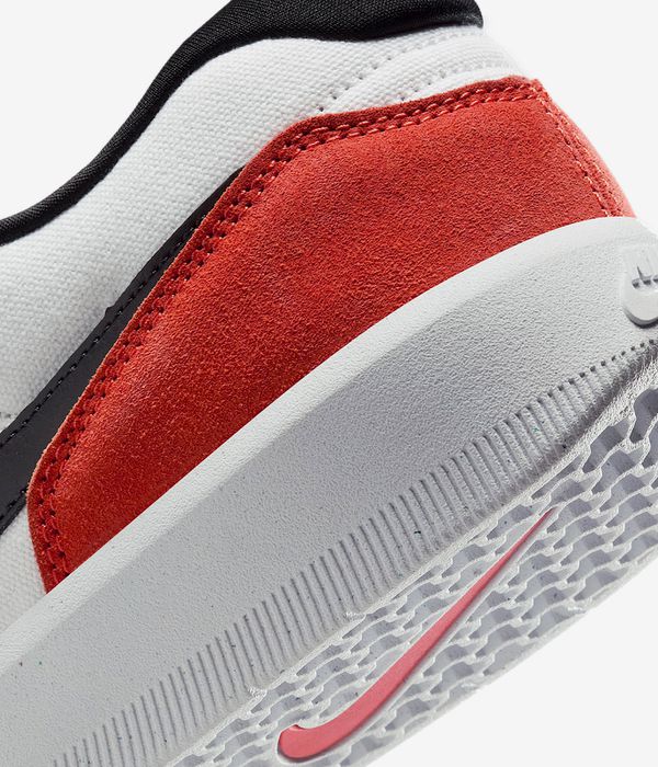 Nike SB Force 58 Scarpa (white black cosmic clay)