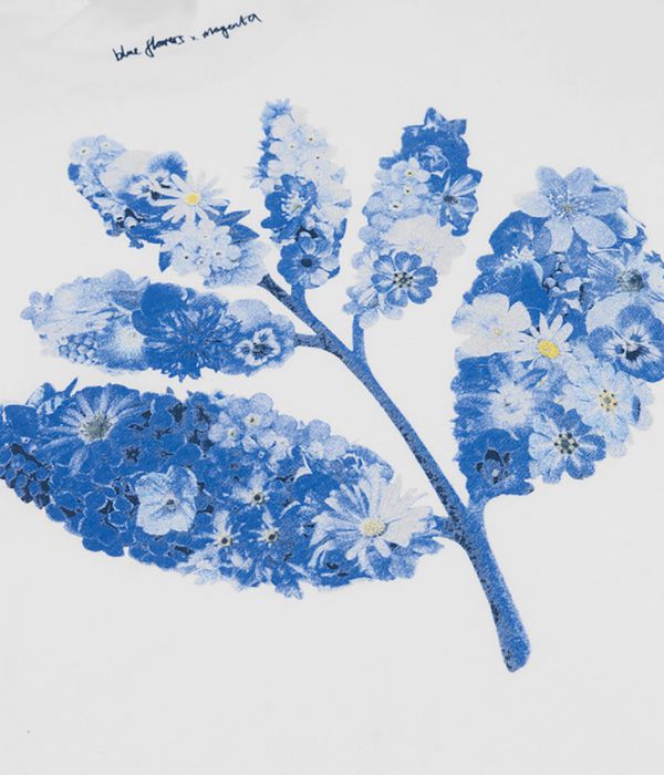 Magenta x Blue Flowers Collab T-Shirt (white)