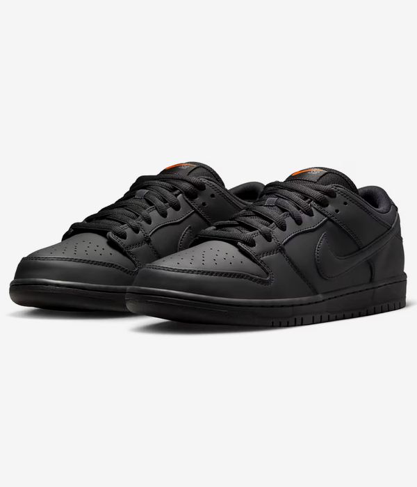 Nike SB Dunk Low Pro Schuh black black black online kaufen skatedeluxe
