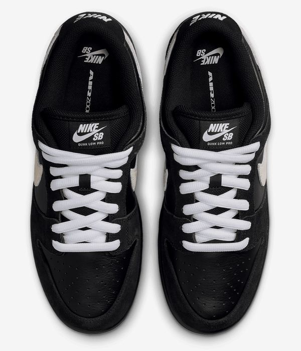 Nike SB Dunk Low Pro Scarpa (black white black gum)