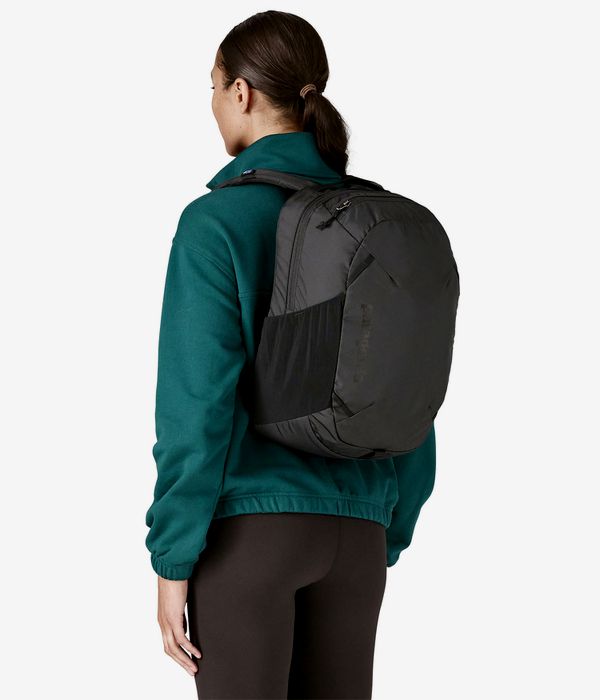 Patagonia Atom Day Backpack 24L (black)