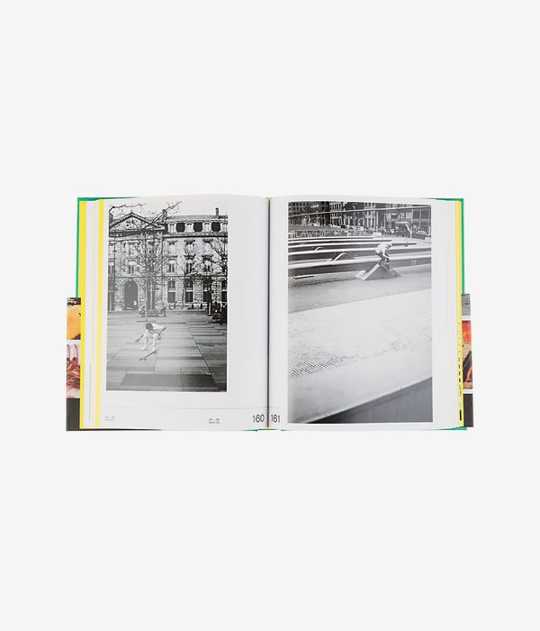 Buch div. DPY City Triptych Yearbook Vol.2 Book