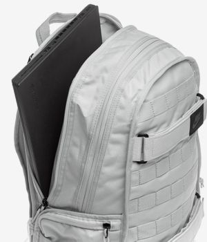 Order backpacks by skate brands online | skatedeluxe