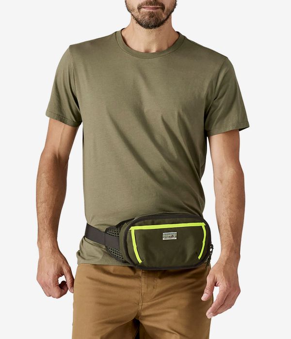 Patagonia Fieldsmith Bolso 5L (pine needle green)