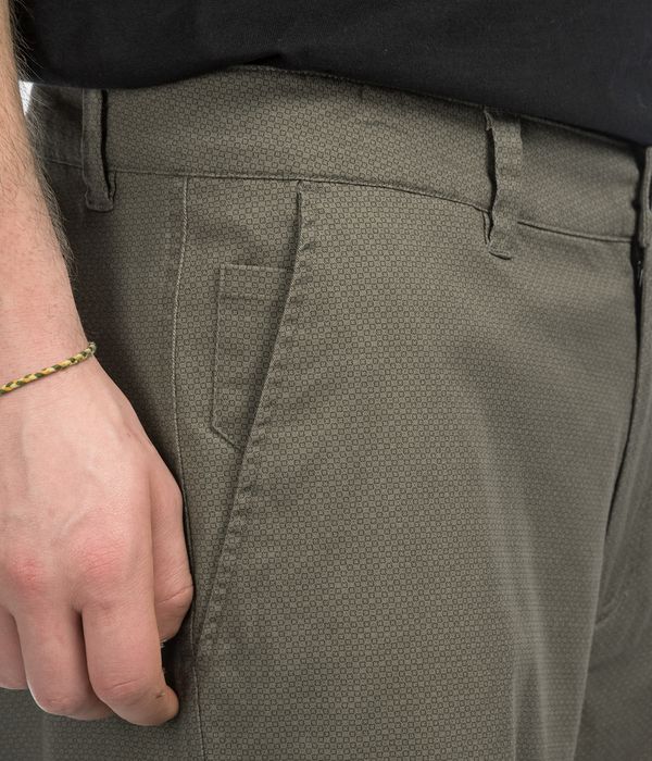 Iriedaily Love City Pantaloncini (smokey olive)