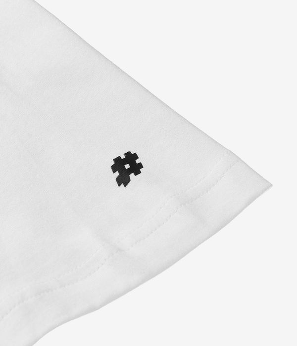 New Balance Numeric Numeric Small Logo T-Shirt (white)