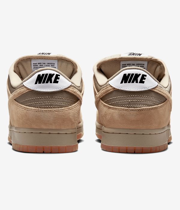 Nike SB Dunk Low Pro B Shoes (parachute beige)