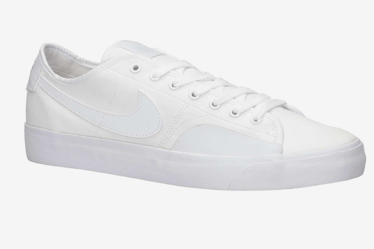 Nike SB BLZR Court Shoes (white white)