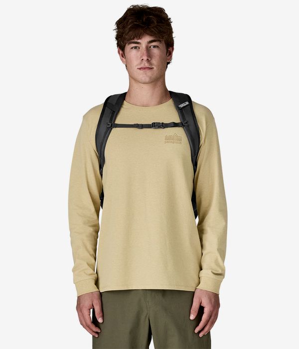 Patagonia Refugio Day Rucksack 30L (all black)