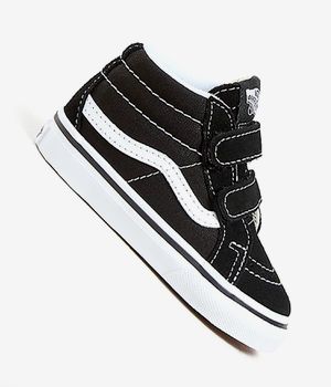 Vans fit vs nike on sale