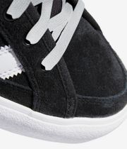 adidas Skateboarding Court TNS Premiere Shoes (core black white)