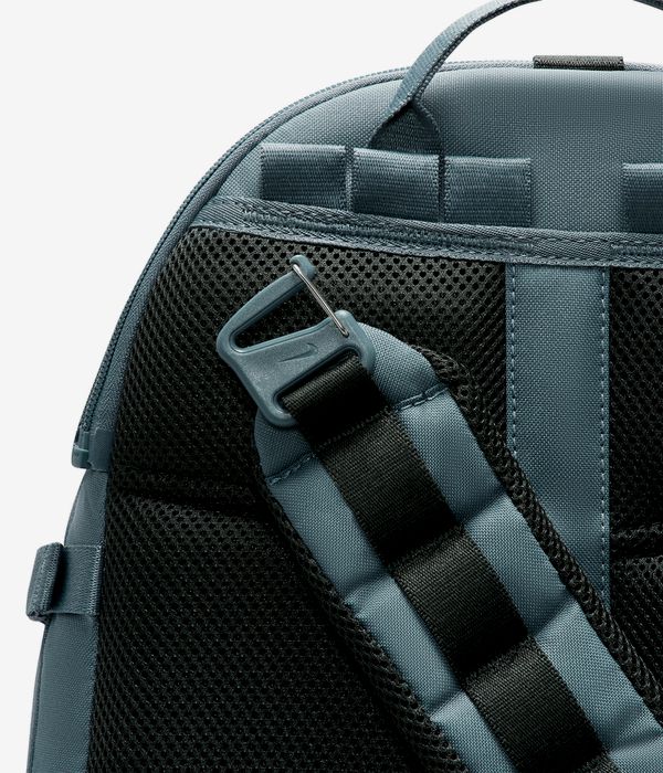 Nike ACG Daymax Sac à dos 25L (mineral slate black spruce balti)