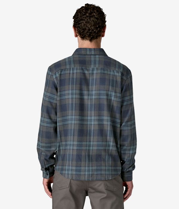 Patagonia LW Fjord Flannel Hemd (paw smolder blue)