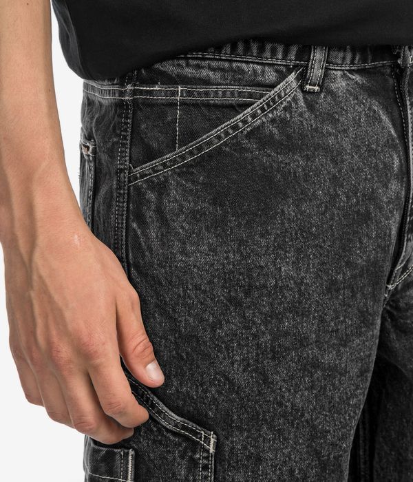 Volcom Labored Utility Shorts (light acid black)