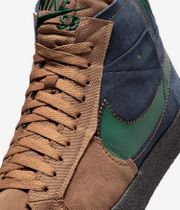 Nike SB Blazer Mid Premium Shoes (legend dark brown)
