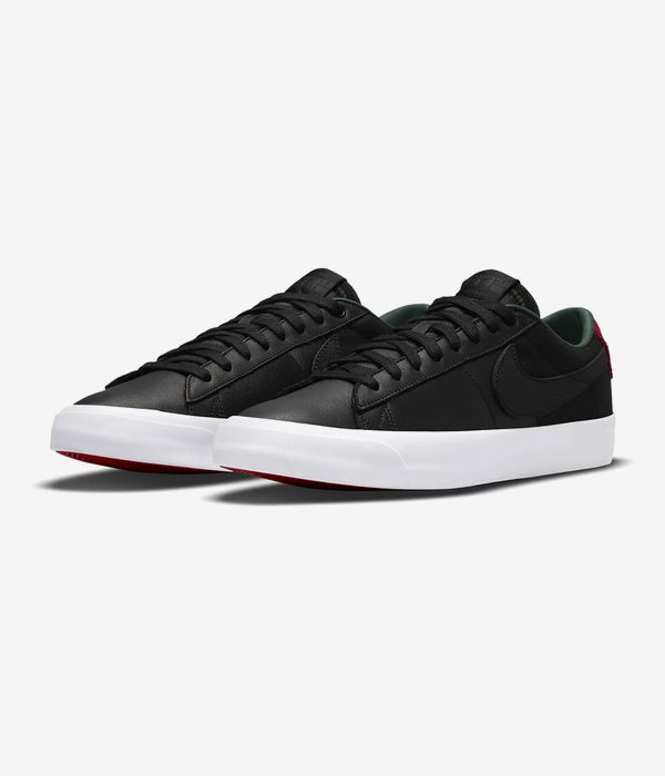 klok bang zout Shop Nike SB Zoom Blazer Low Pro GT Premium Shoes (black black varsity red)  online | skatedeluxe