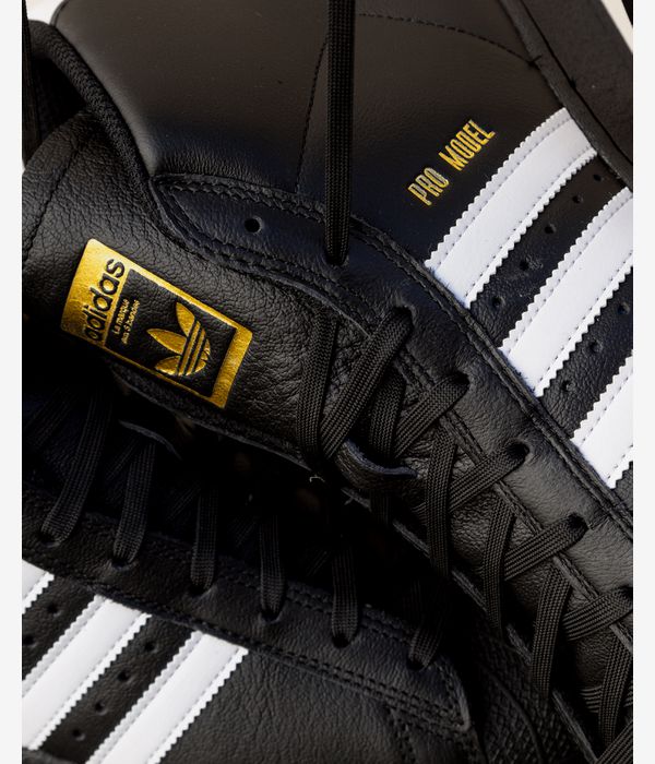 adidas Skateboarding Pro Model ADV Schuh (core black white gold)