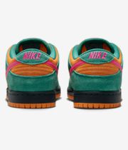 Nike SB Dunk Low Pro Schoen (green noise watermelon light cur)