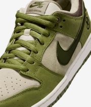 Nike SB Yuto x Dunk Low Shoes (legion green khaki)