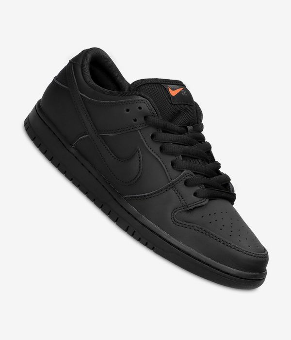 Shop Nike SB Dunk Low Pro Shoes black black black online skatedeluxe