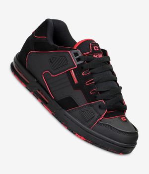 Globe Sabre Schoen (black red mosaic)