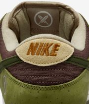 Nike SB Yuto x Dunk Low Shoes (legion green khaki)
