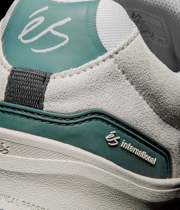 éS Accel Fit Shoes (light grey)