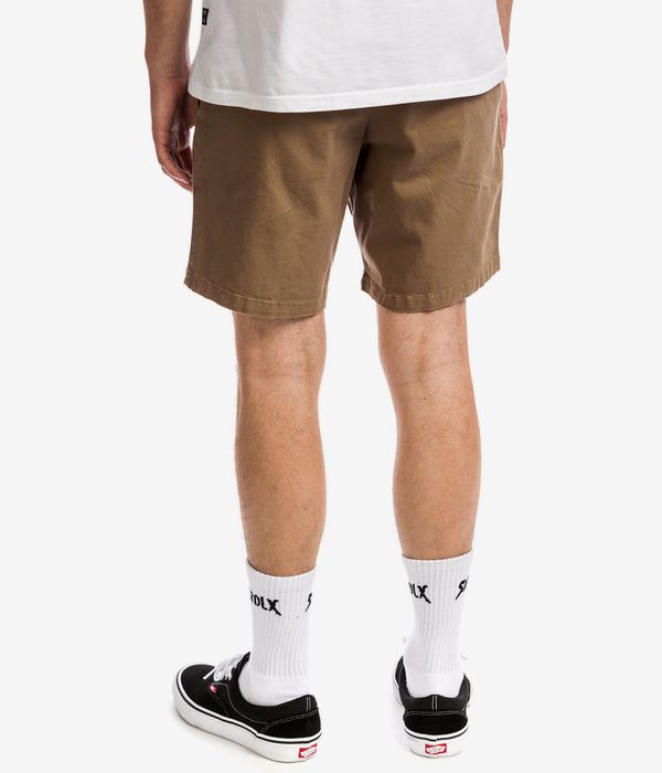 REELL Flex Chino Shorts (dark sand)