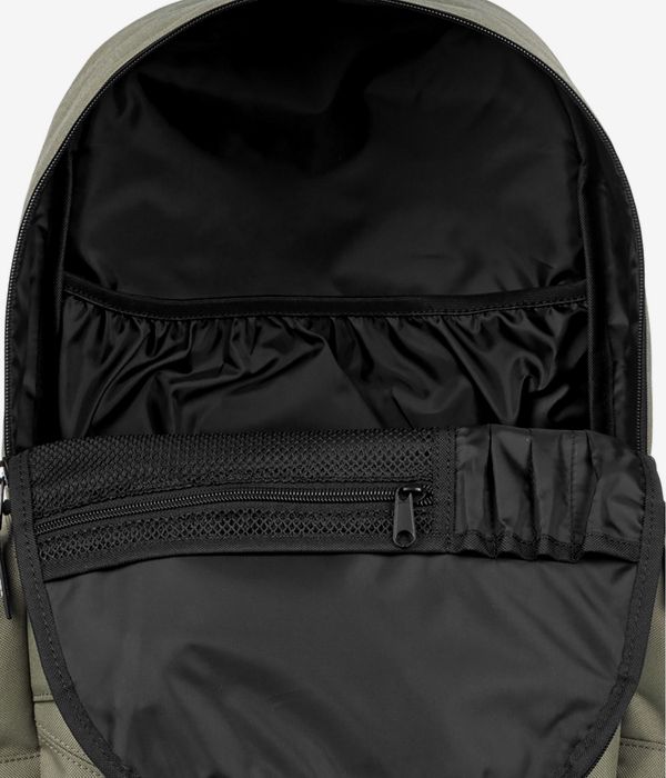 DC Breed 5 Backpack (deep lichen green)