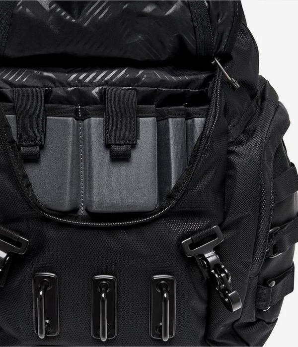 Oakley Kitchen Sink Rucksack 34L (steaalth black)