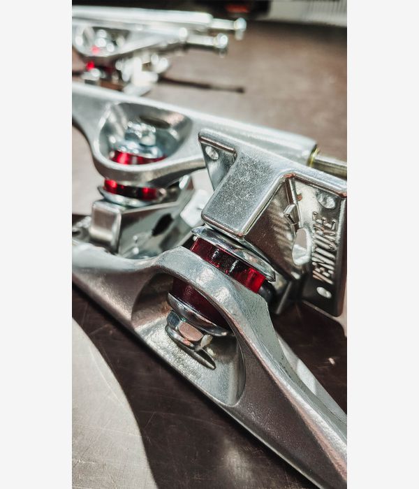 Venture Team V-Forged 5.6 Achse (polished) 8.25"