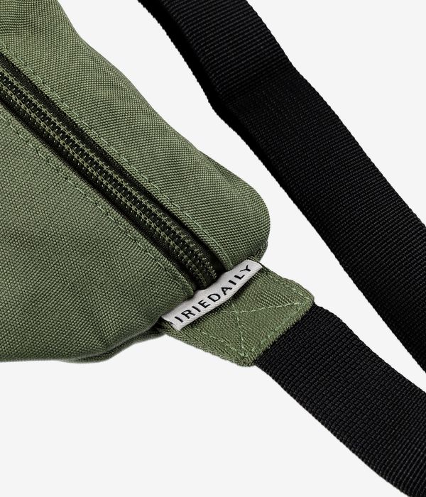 Iriedaily Easy Flag Tas 2L (warm olive)