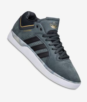 adidas Skateboarding Tyshawn Scarpa (carbon core black gold)