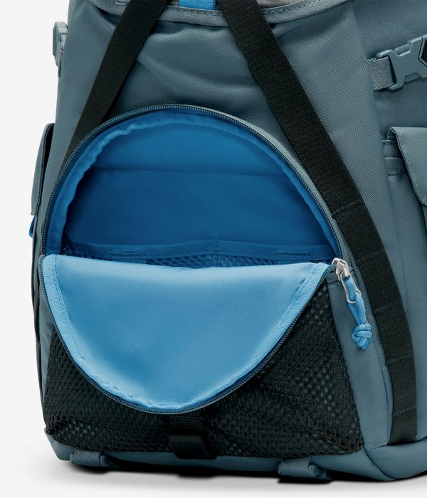 Nike ACG Daymax Sac à dos 25L (mineral slate black spruce balti)