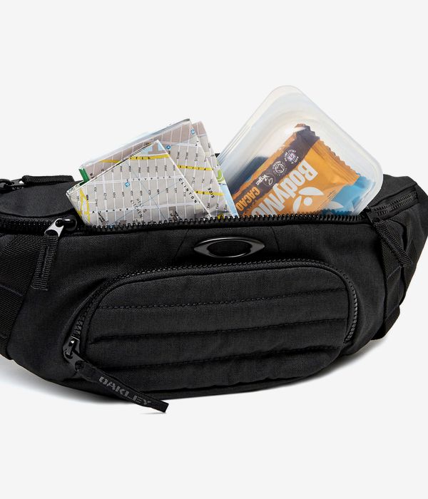 Oakley Enduro Bag 4,5L (blackout)