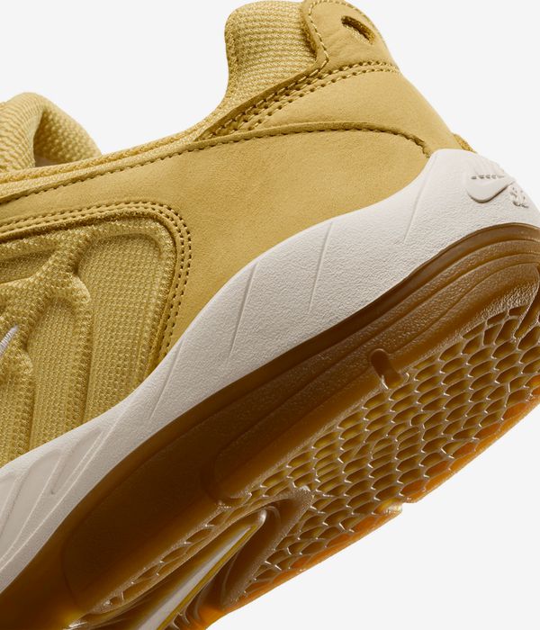 Nike SB Vertebrae Iso Shoes (yellow)
