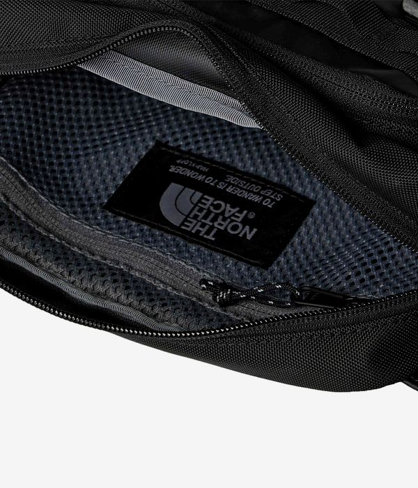 The North Face Base Camp Lumbar Bag 4L (black asphalt grey)