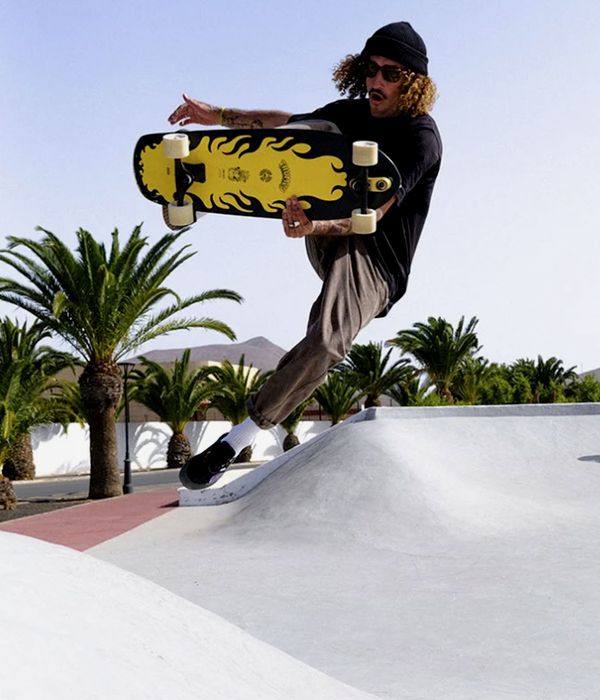Globe Thumpy 29.5" (75cm) Surf Skate Cruiser (serial chiller)