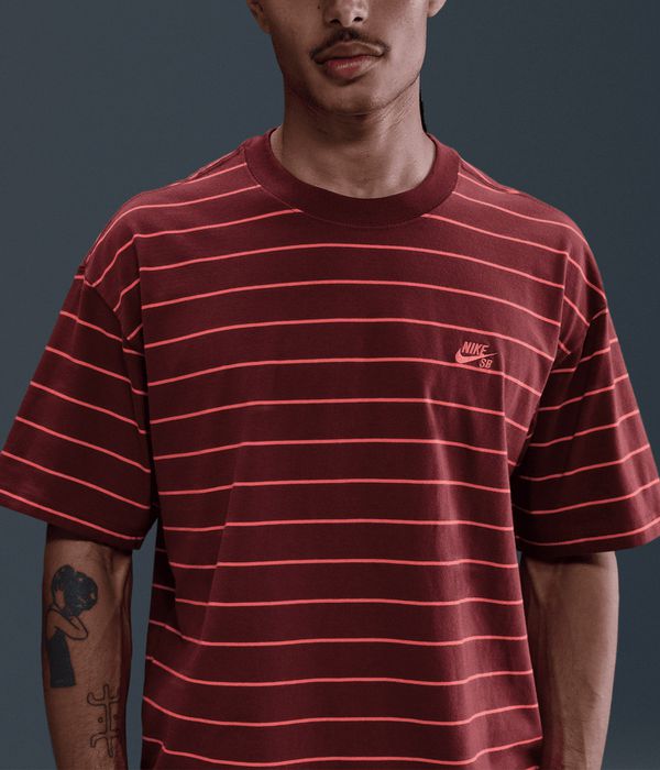 Nike SB Essential Camiseta (dark team red)